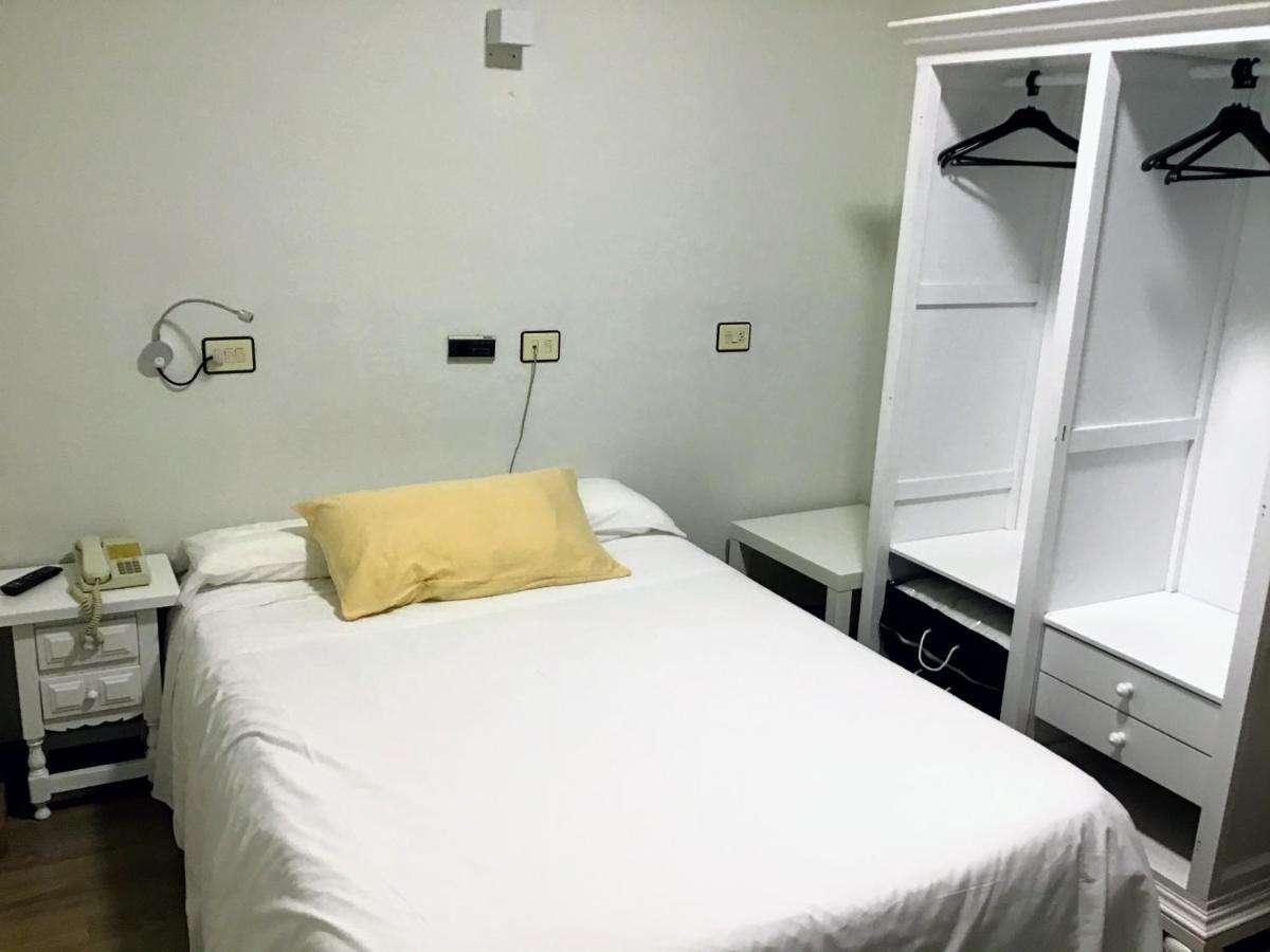 Hotel Los Olmos Lugo Zewnętrze zdjęcie