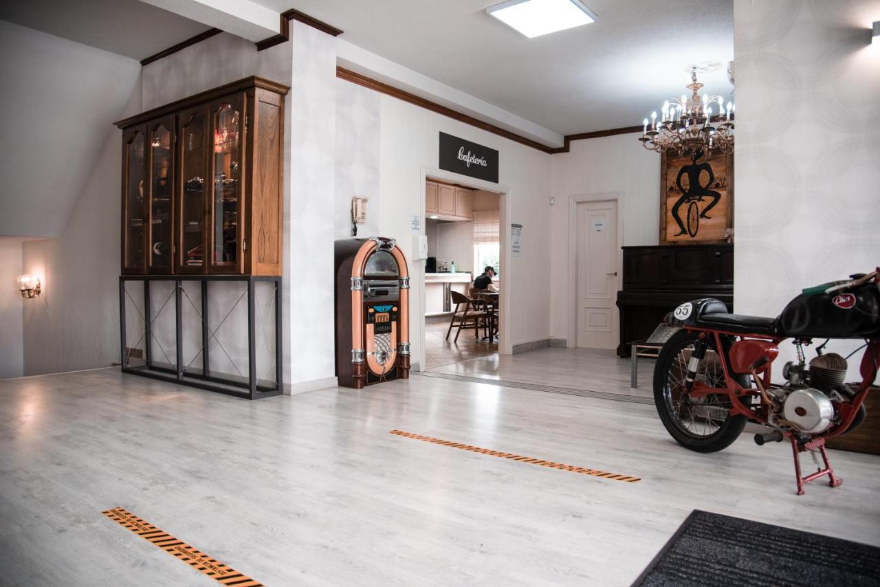 Hotel Los Olmos Lugo Zewnętrze zdjęcie