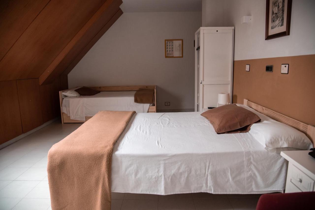 Hotel Los Olmos Lugo Zewnętrze zdjęcie