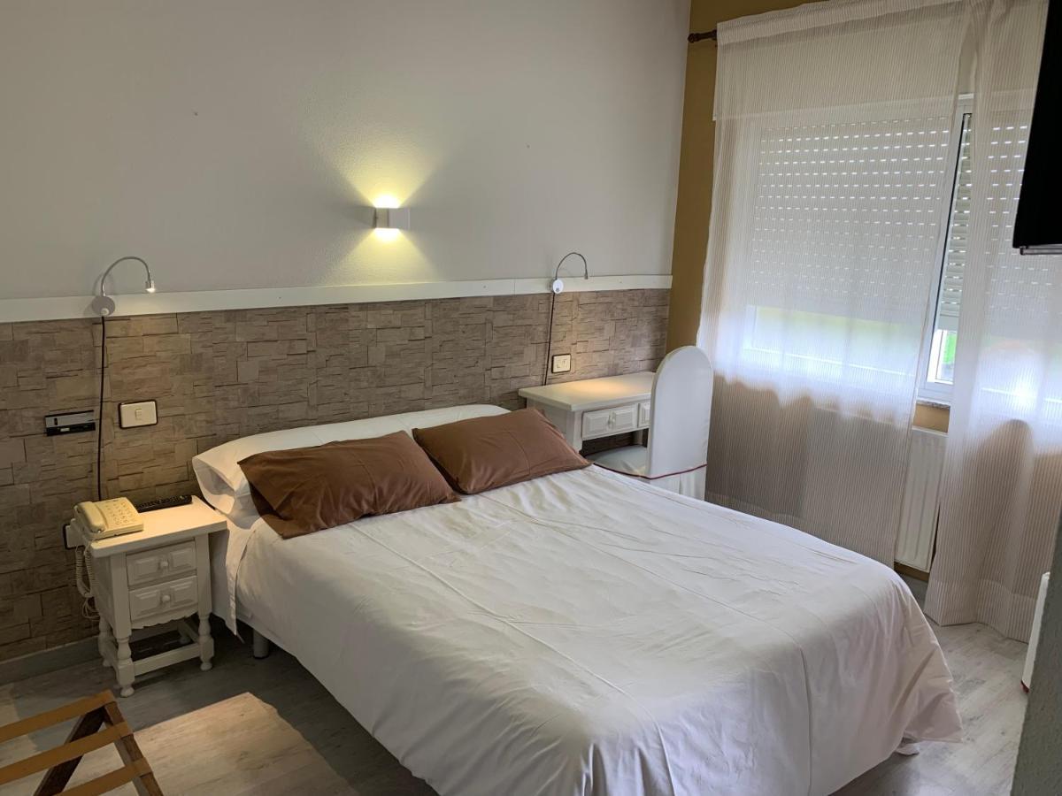 Hotel Los Olmos Lugo Zewnętrze zdjęcie
