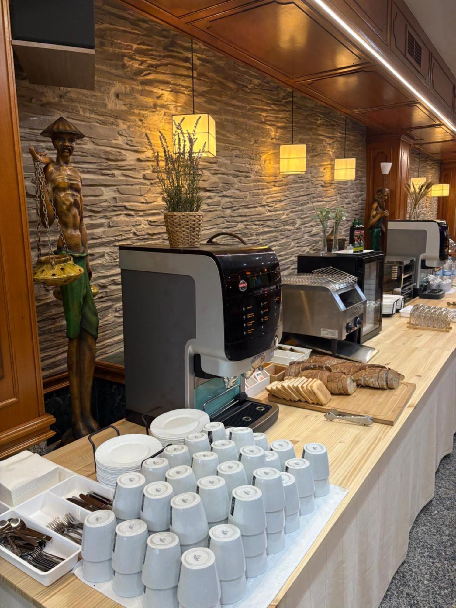 Hotel Los Olmos Lugo Zewnętrze zdjęcie