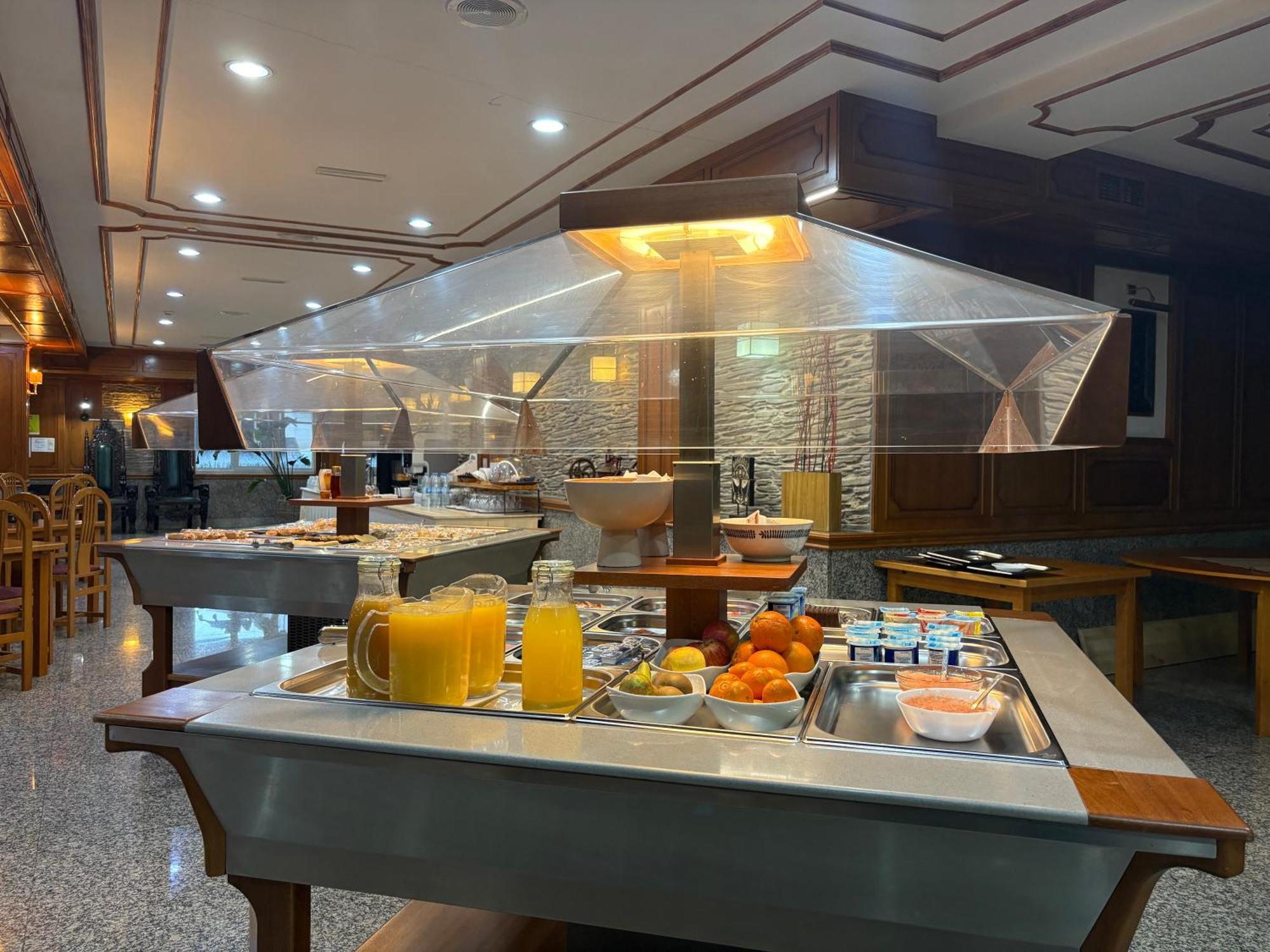 Hotel Los Olmos Lugo Zewnętrze zdjęcie